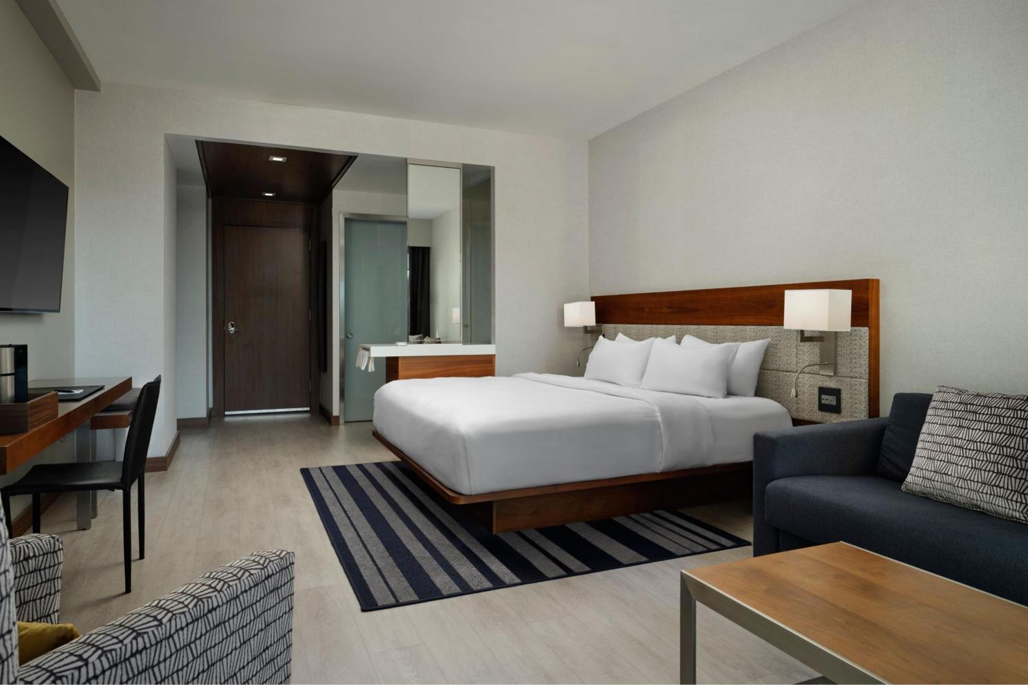 Ac Hotel By Marriott Denver Downtown Экстерьер фото