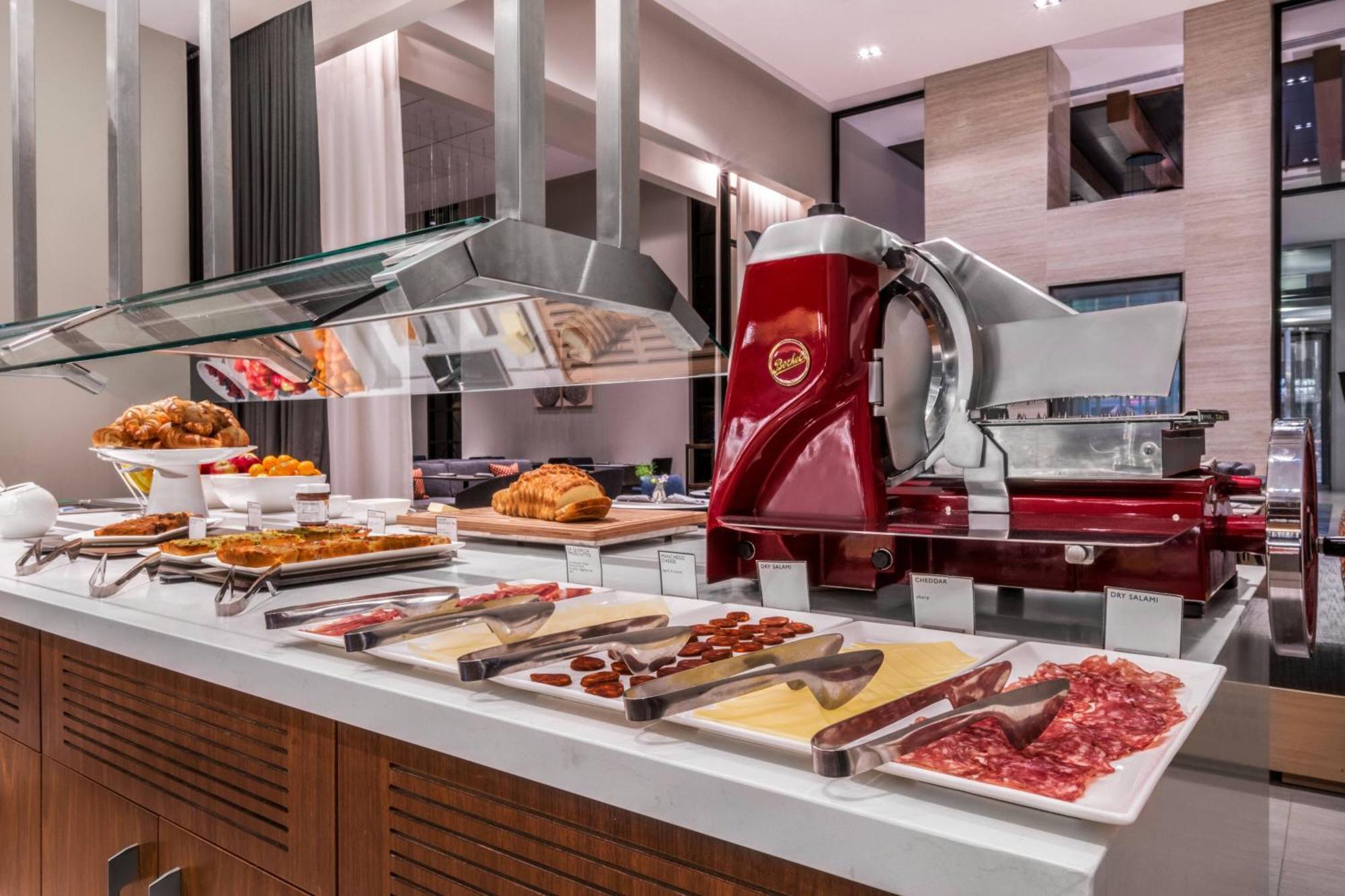 Ac Hotel By Marriott Denver Downtown Экстерьер фото