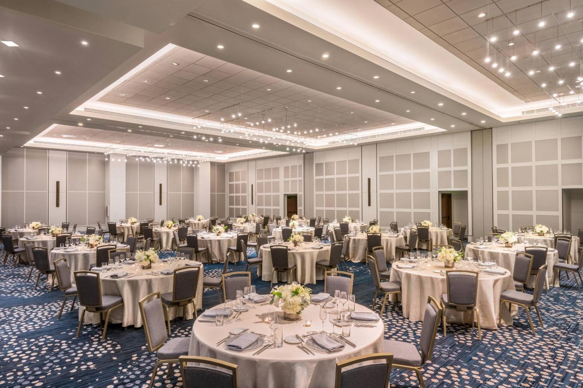 Ac Hotel By Marriott Denver Downtown Экстерьер фото