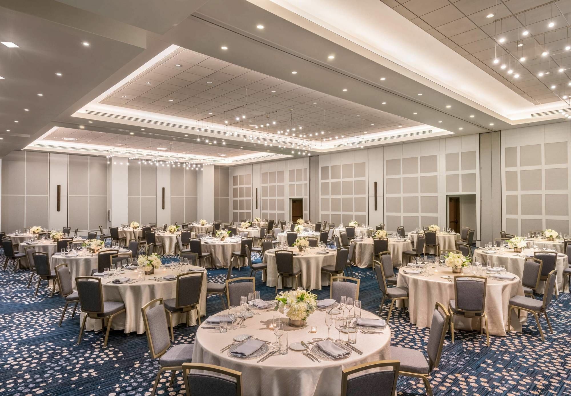 Ac Hotel By Marriott Denver Downtown Экстерьер фото